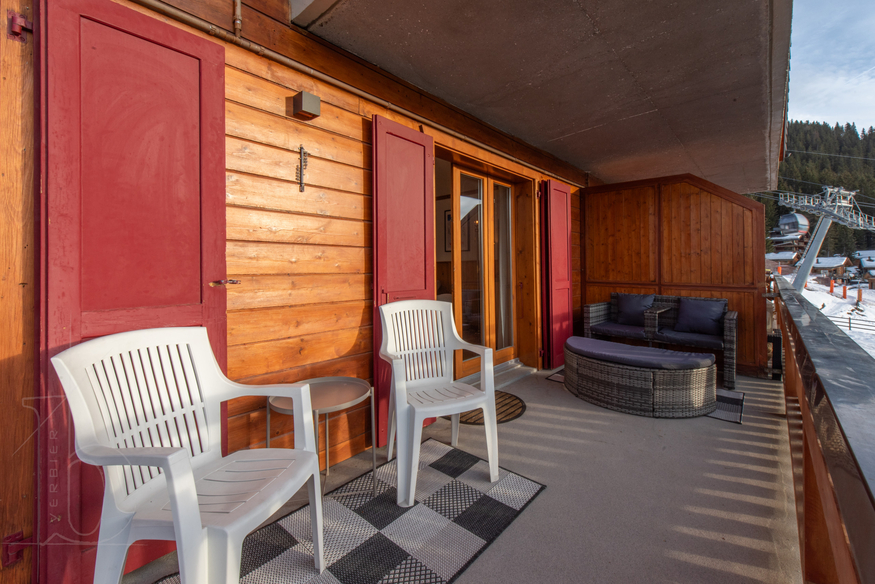 appartement-grande-journee-4-verbier-coin-detente-balcon-15.jpg