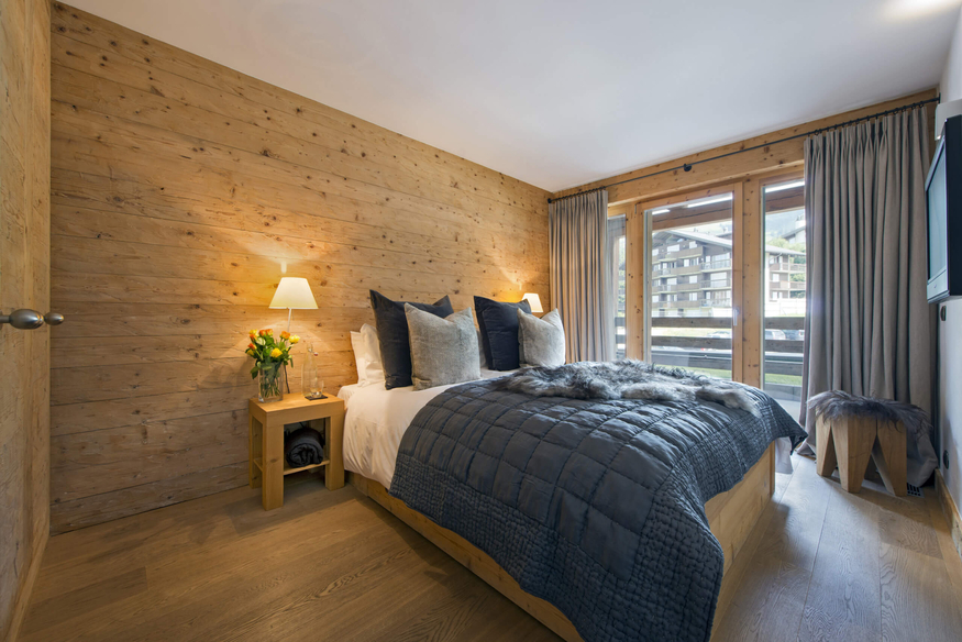 appartement-victoria-111-verbier-chambre-vue-fenetres-10.jpg