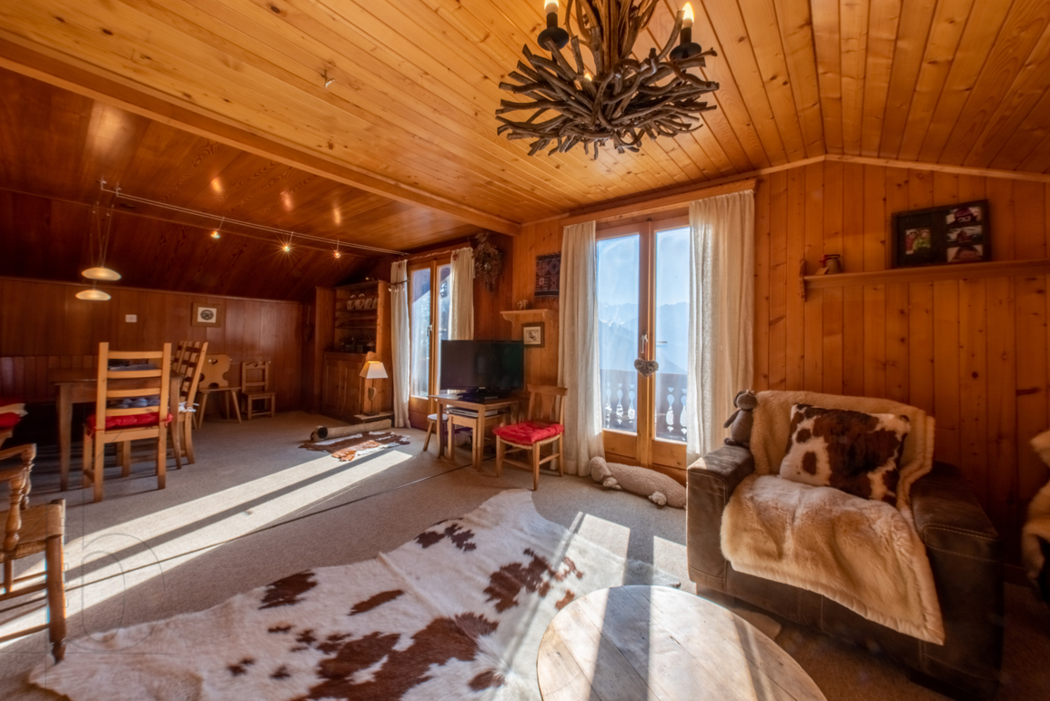 appartement-airelles-combles-verbier-sejour-vue-ensemble-03.jpg