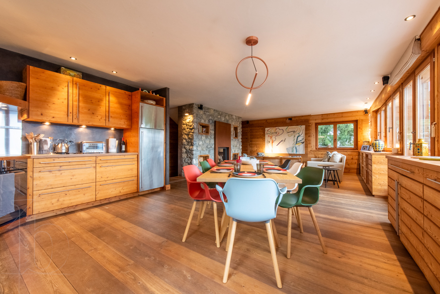 chalet-tanios-verbier-espace-cuisine-sejour-10.jpg