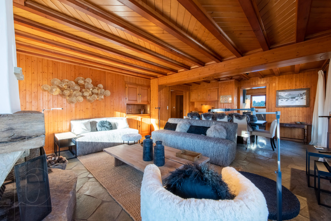 chalet-sunbeam-verbier-salon-vue-large-03.jpg