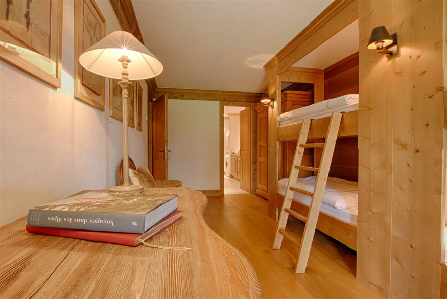 appartement-coprin-009-verbier-chambre-enfants-vue-2-17.jpg