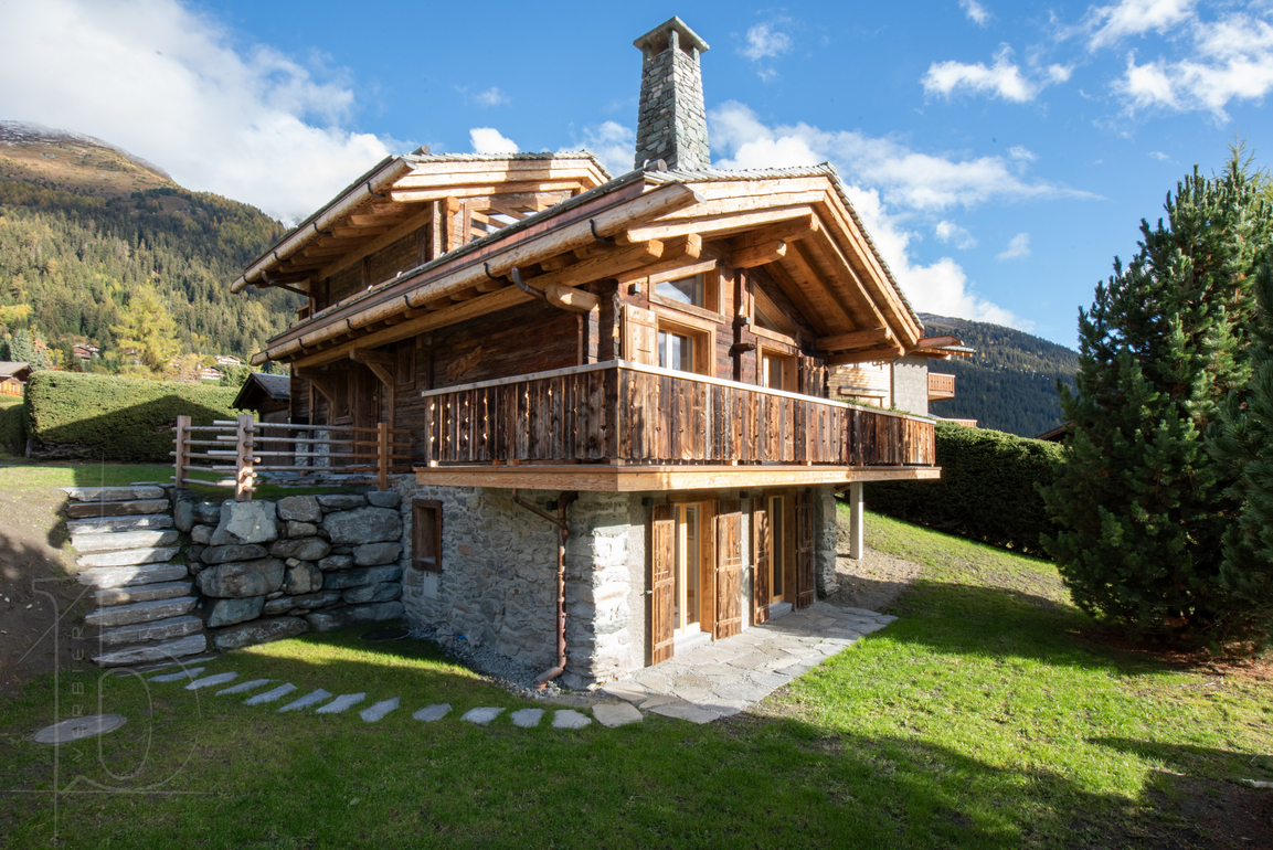 chalet-mon-ronron-verbier-facade-exterieur-01.jpg