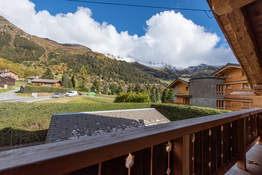 chalet-mon-ronron-verbier-vue-vallee-montagnes-09.jpg