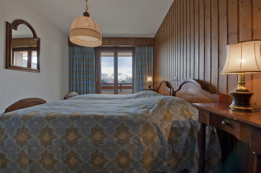 appartement-flaminia-326-verbier-chambre-lumineuse-09.jpg