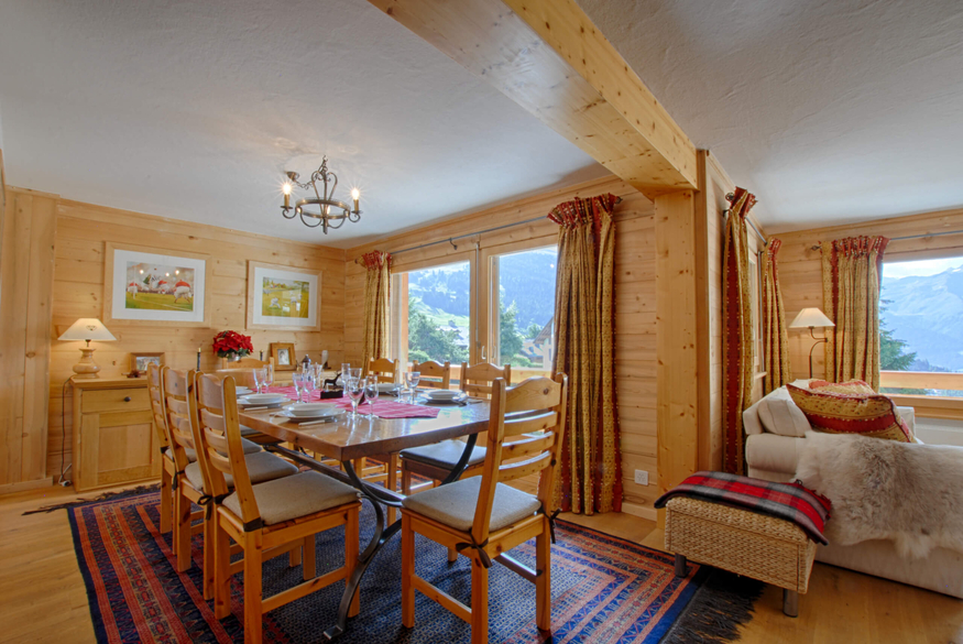 appartement-sologne-132-237-verbier-salle-a-manger-07.jpg