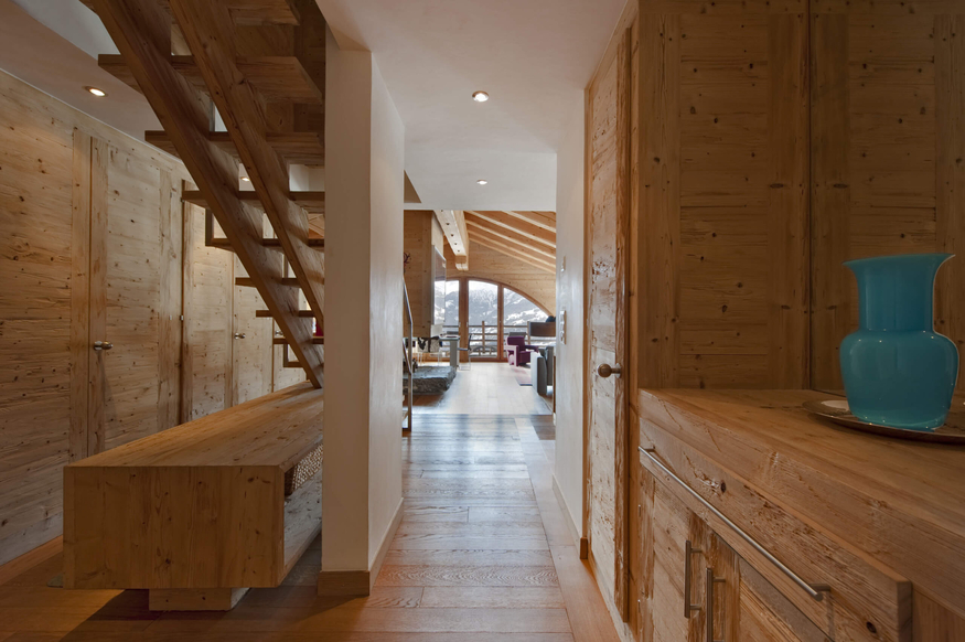 appartement-airview-203-verbier-entree-couloir-12.jpg