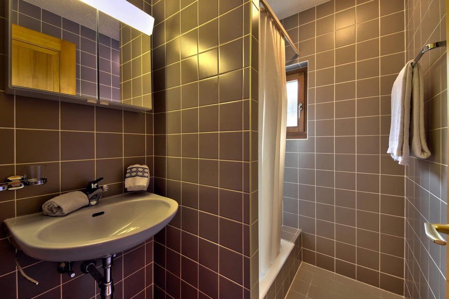 appartement-andrea-259-verbier-detail-salle-de-bain-10.jpg