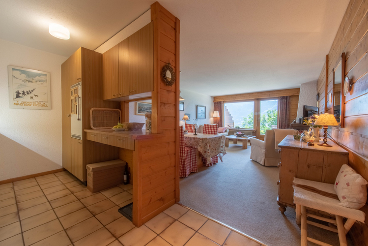 appartement-pelican-050-verbier-entree-couloir-06.jpg