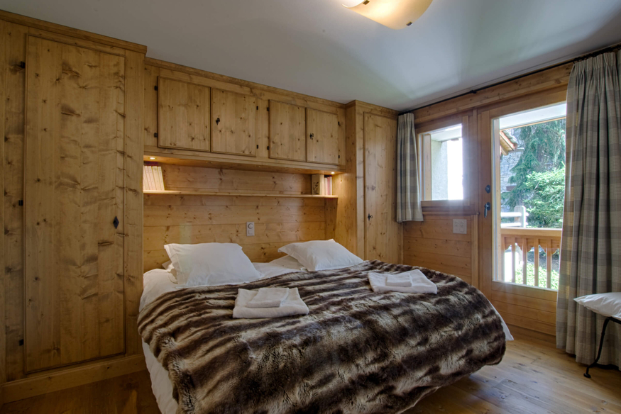 appartement-riant-mont-115-verbier-chambre-chaleureuse-14.jpg