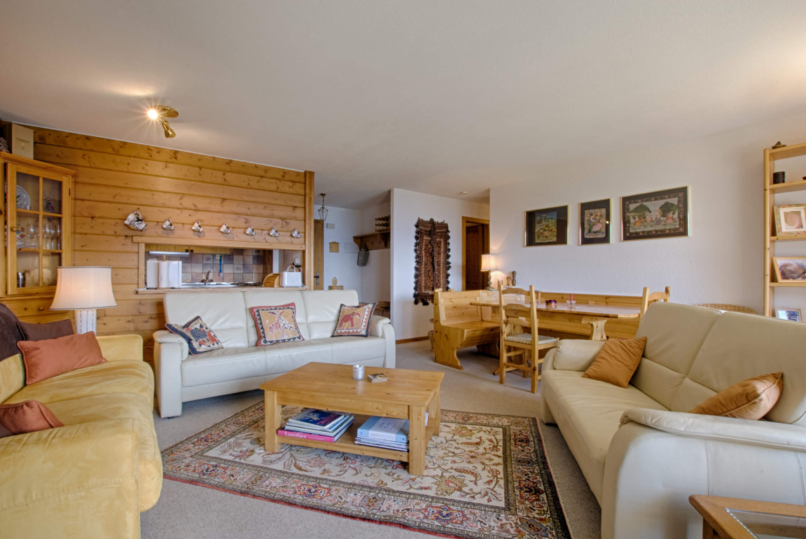 appartement-flaminia-117-verbier-sejour-lumineux-01.jpg