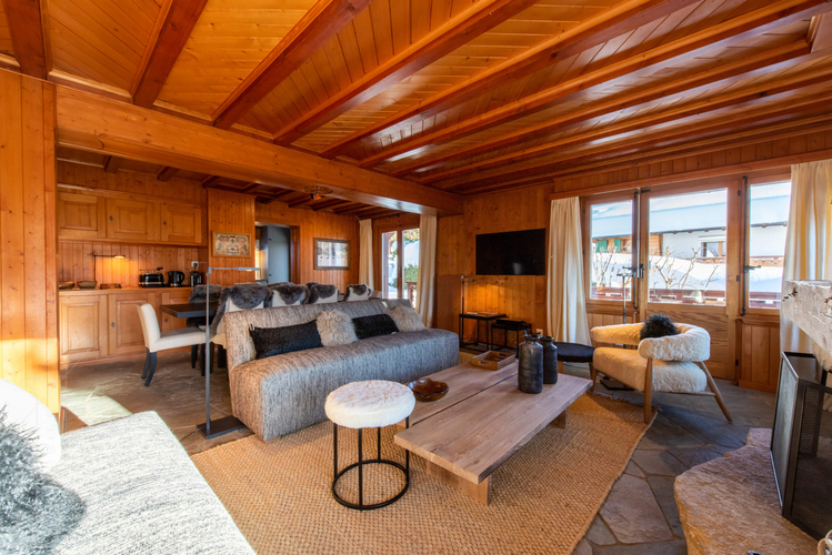 chalet-sunbeam-verbier-piece-a-vivre-vue-ensemble-04.jpg