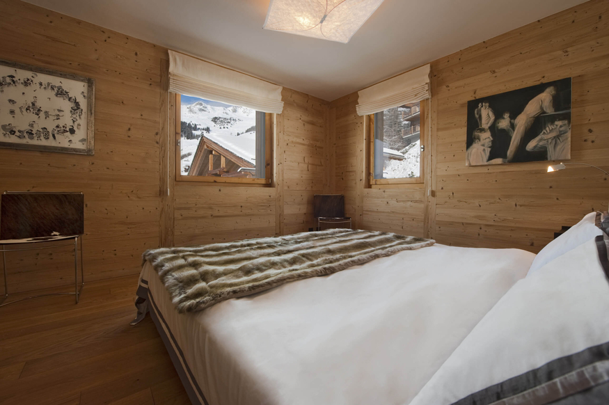appartement-airview-203-verbier-chambre-vue-fenetres-18.jpg
