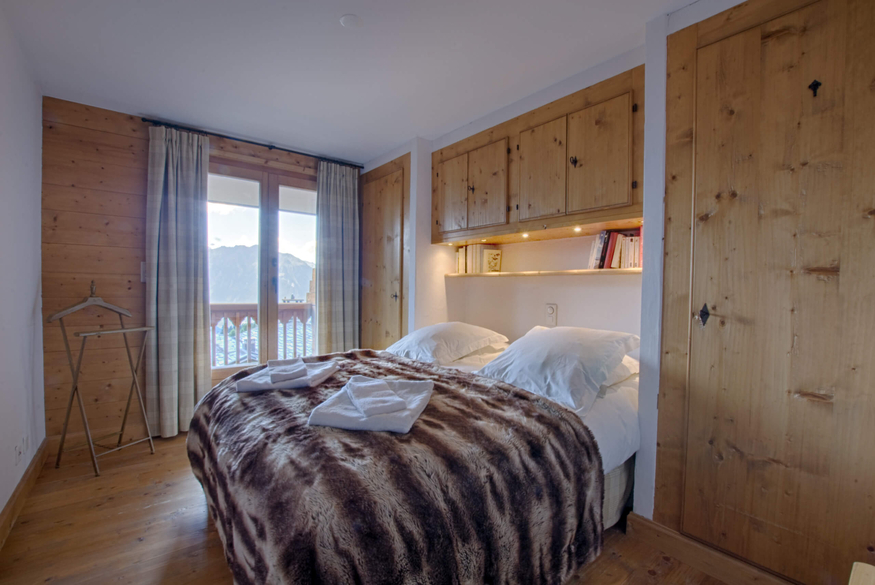 appartement-riant-mont-115-verbier-chambre-lumineuse-13.jpg