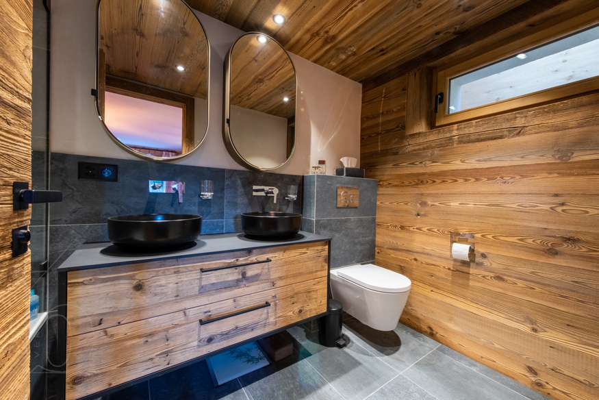 appartement-grand-cirque-verbier-salle-de-bain-double-vasque-16.jpg