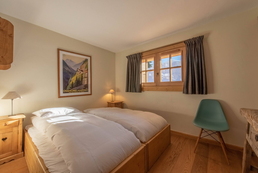 chalet-whymper-verbier-chambre-lits-jumeaux-angle-24.jpg