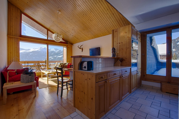 appartement-thalia-171-verbier-cuisine-ouverte-05.jpg