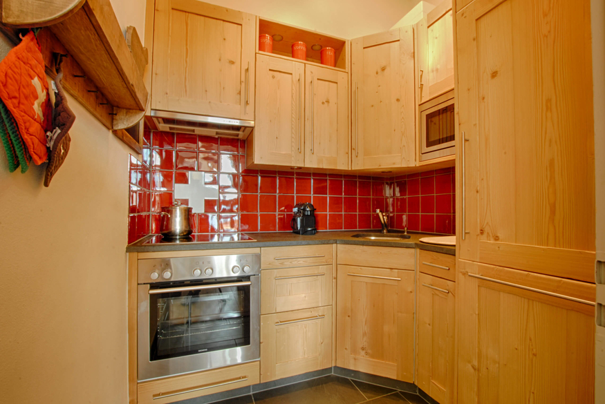 appartement-thalia-066-verbier-cuisine-equipee-08.jpg