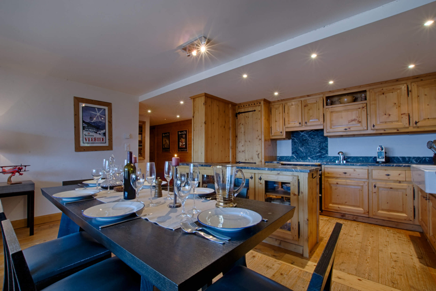 appartement-riant-mont-115-verbier-cuisine-equipee-09.jpg