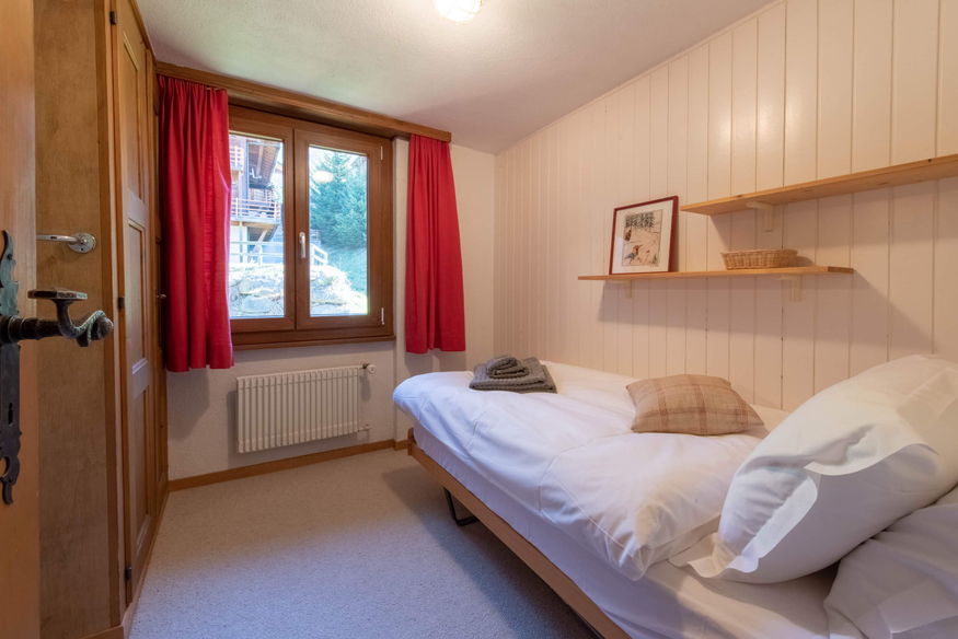 appartement-carina-251-verbier-chambre-lit-double-13.jpg