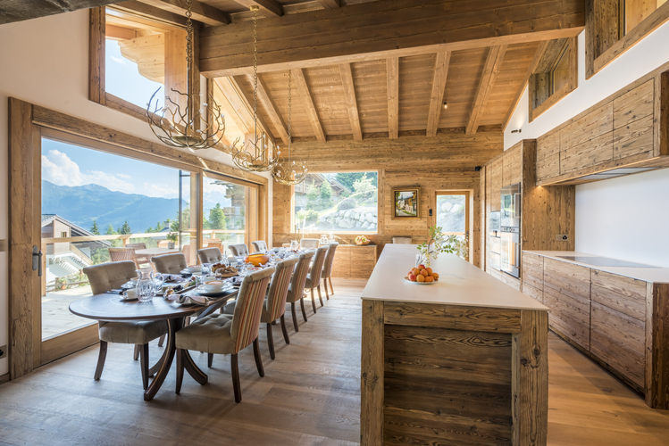 chalet-les-etrennes-verbier-salle-a-manger-vue-05.jpg