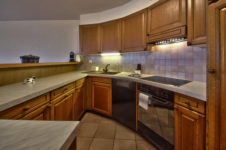 appartement-andrea-259-verbier-cuisine-equipee-04.jpg