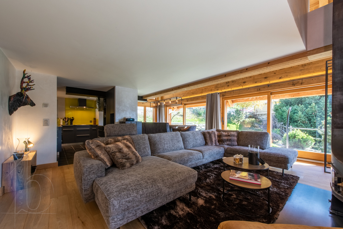 chalet-clambinet-verbier-salon-vue-canape-02.jpg