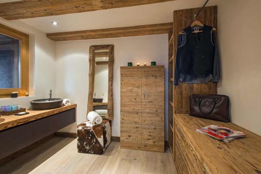 chalet-alpin-roc-verbier-salle-de-bain-vue-2-10.jpg