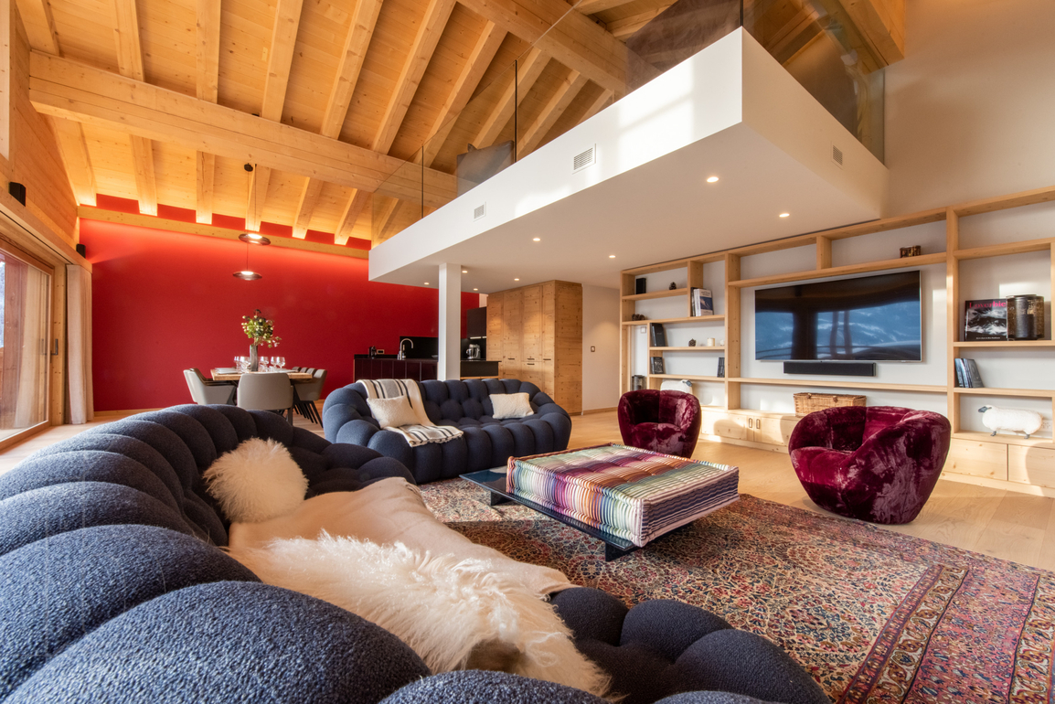 appartement-gran-paradiso-222-verbier-salon-canape-vue-3-03.jpg
