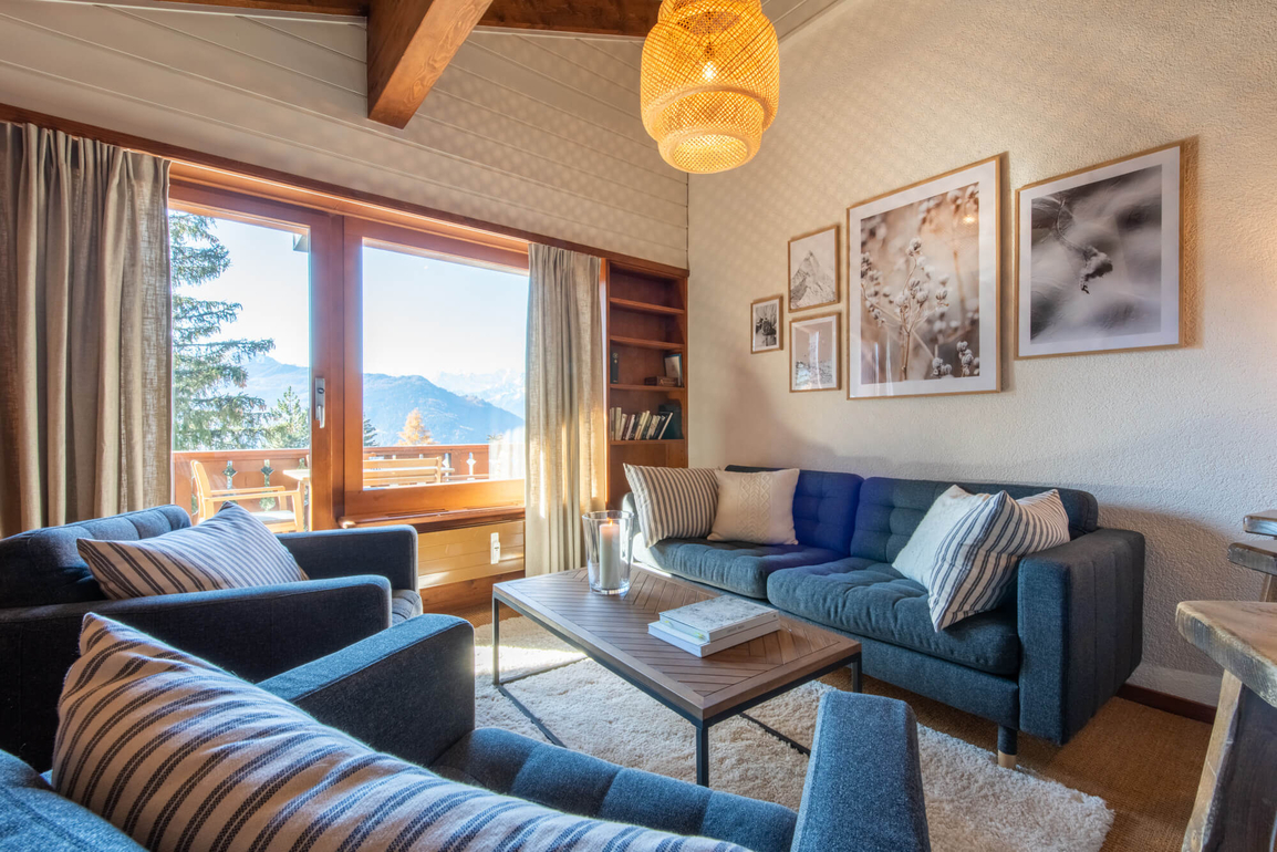 appartement-preles-223-verbier-salon-canapes-02.jpg