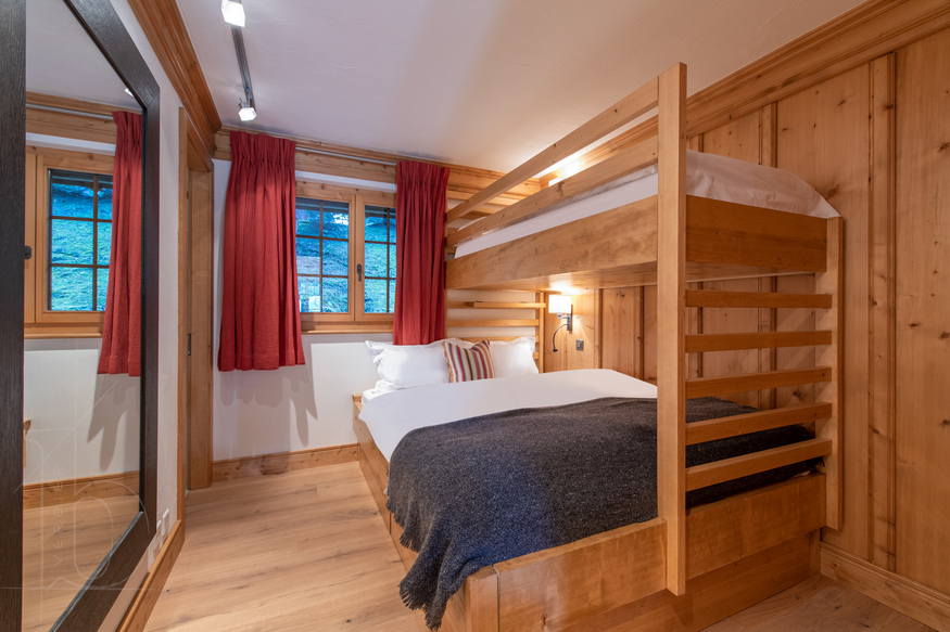 appartement-ivouette-011-verbier-chambre-lits-superposes-09.jpg