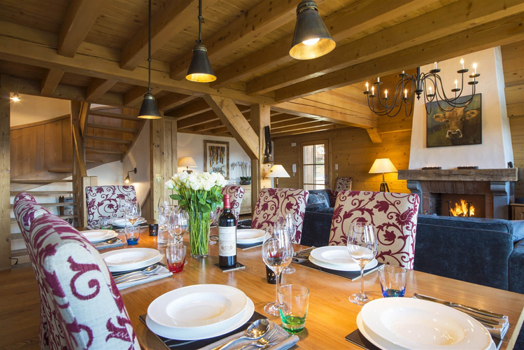 chalet-5-roses-verbier-table-dressee-06.jpg