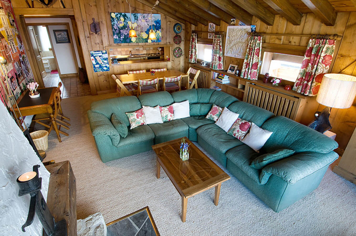 appartement-flaminia-432-verbier-salon-spacieux-03.jpg