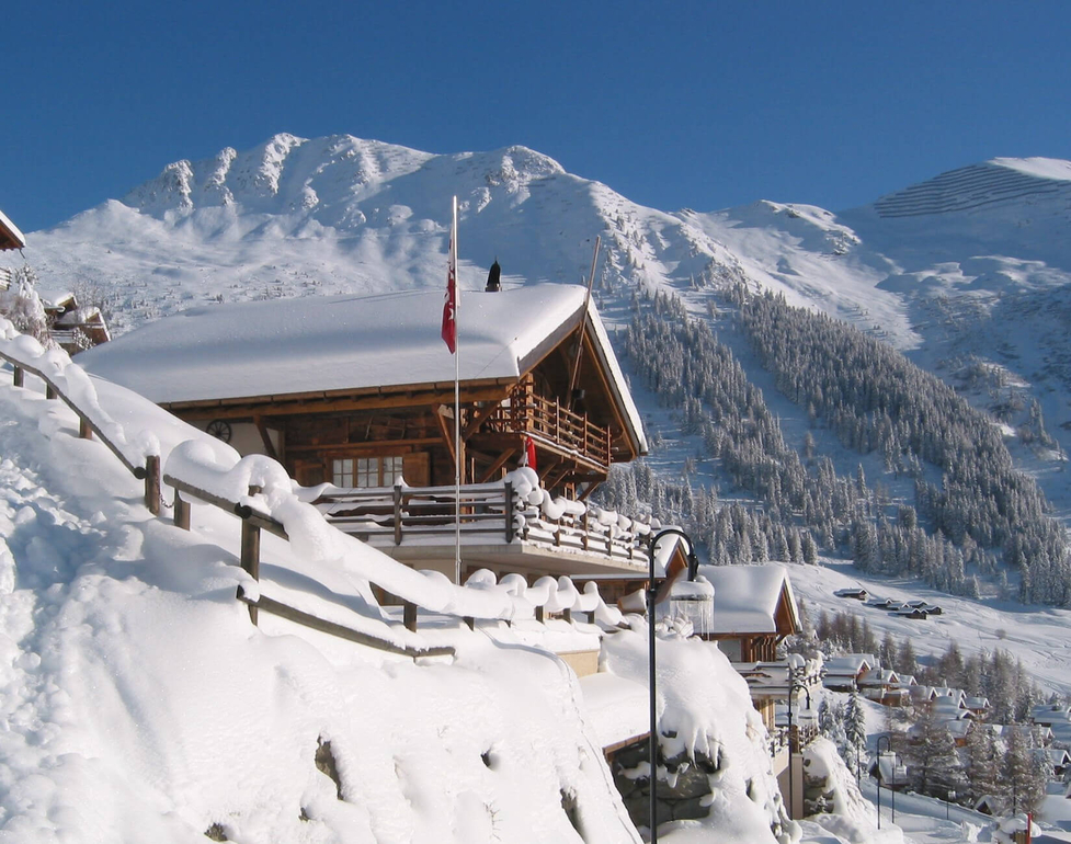 chalet-billabong-verbier-facade-hiver-01.jpg