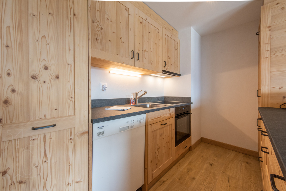 appartement-tayannes-118-verbier-cuisine-amenagee-03.jpg