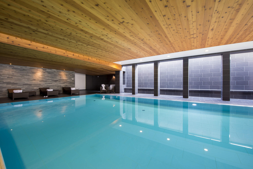 appartement-victoria-a-211-verbier-piscine-interieure-bassin-23.jpg