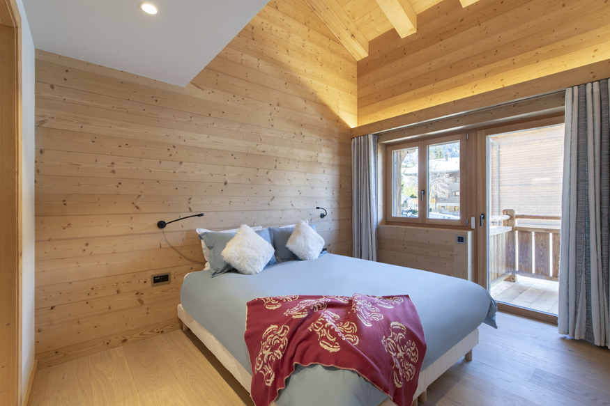 appartement-gran-paradiso-222-verbier-chambre-double-vue-balcon-25.jpg
