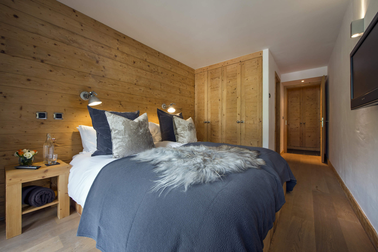 appartement-victoria-111-verbier-chambre-double-vue-ensemble-06.jpg