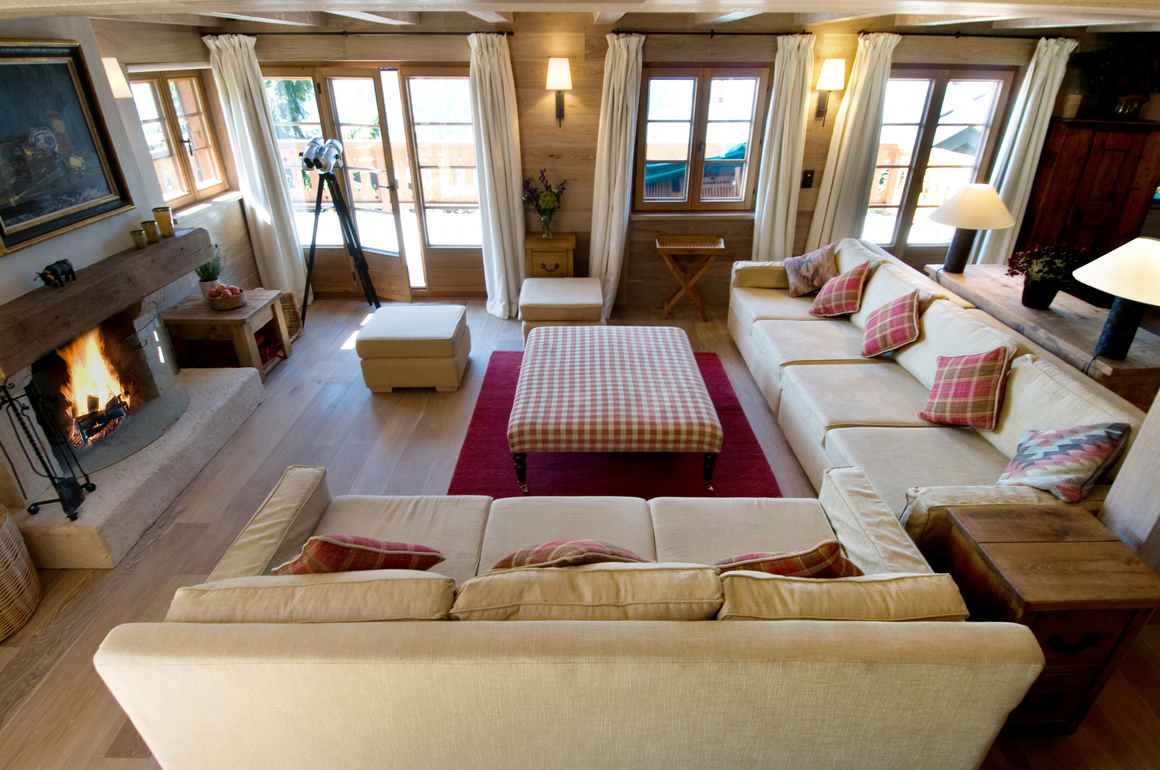 appartement-grand-verbiage-verbier-salon-vue-ensemble-canapes-02.jpg