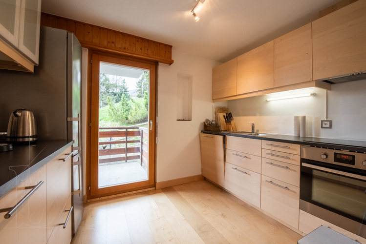 appartement-boucanier-103-verbier-cuisine-equipee-05.jpg