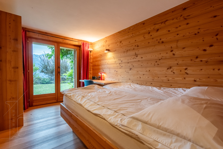 chalet-tanios-verbier-chambre-chaleureuse-19.jpg